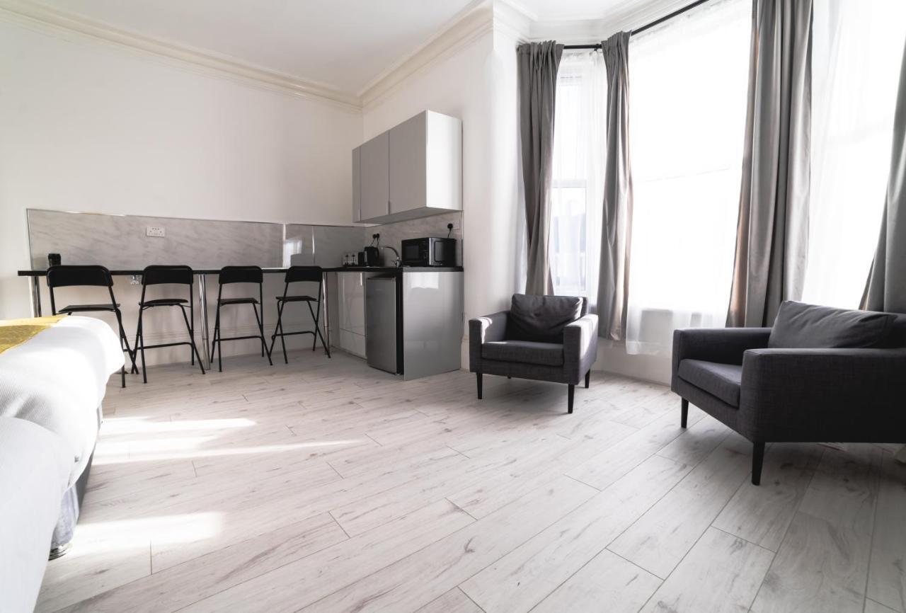Regency Guesthouse Manchester Ngoại thất bức ảnh