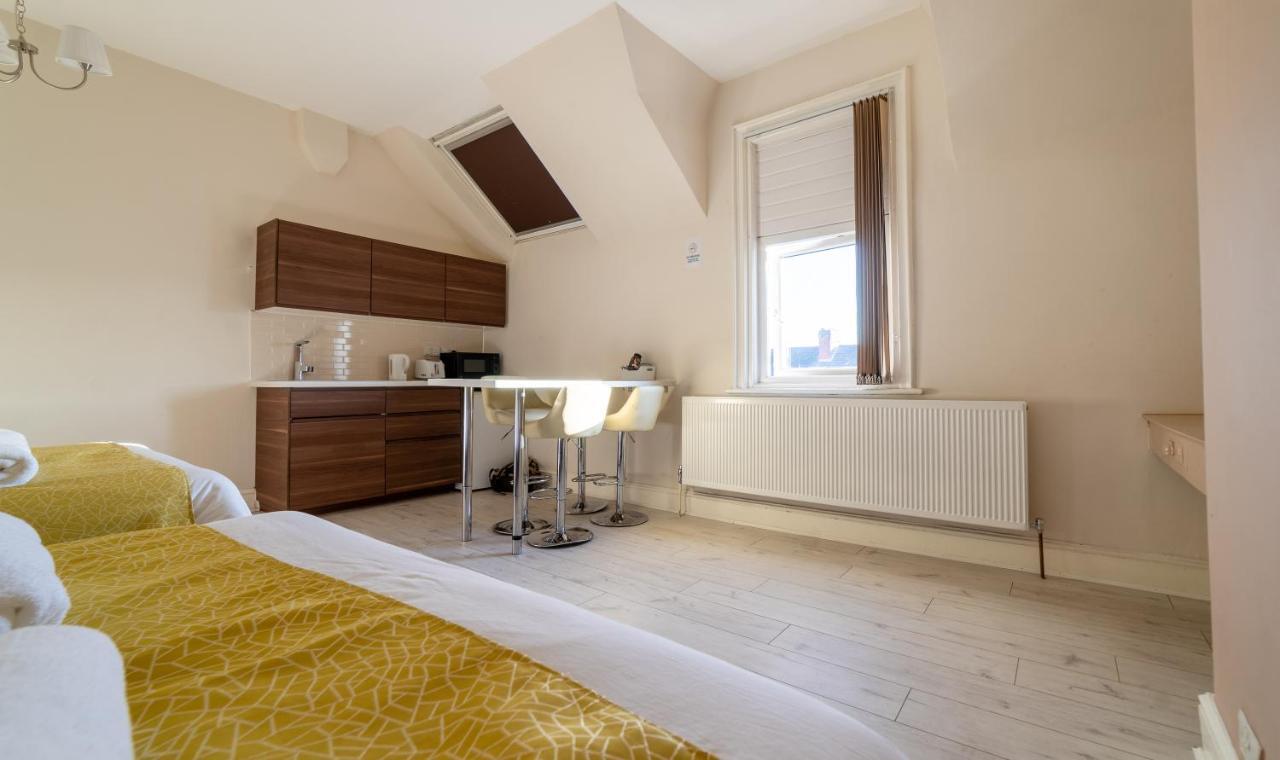Regency Guesthouse Manchester Ngoại thất bức ảnh